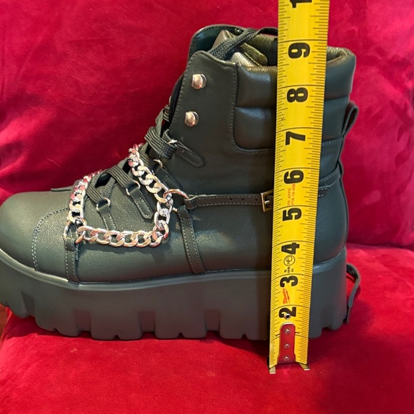Cape Robbin Green Combat Boots with Chains - Picture 9 of 9